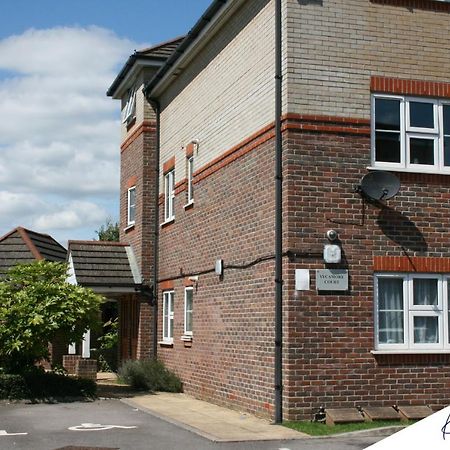 K Suites - Sycamore Court - Free Parking Southampton Exterior photo
